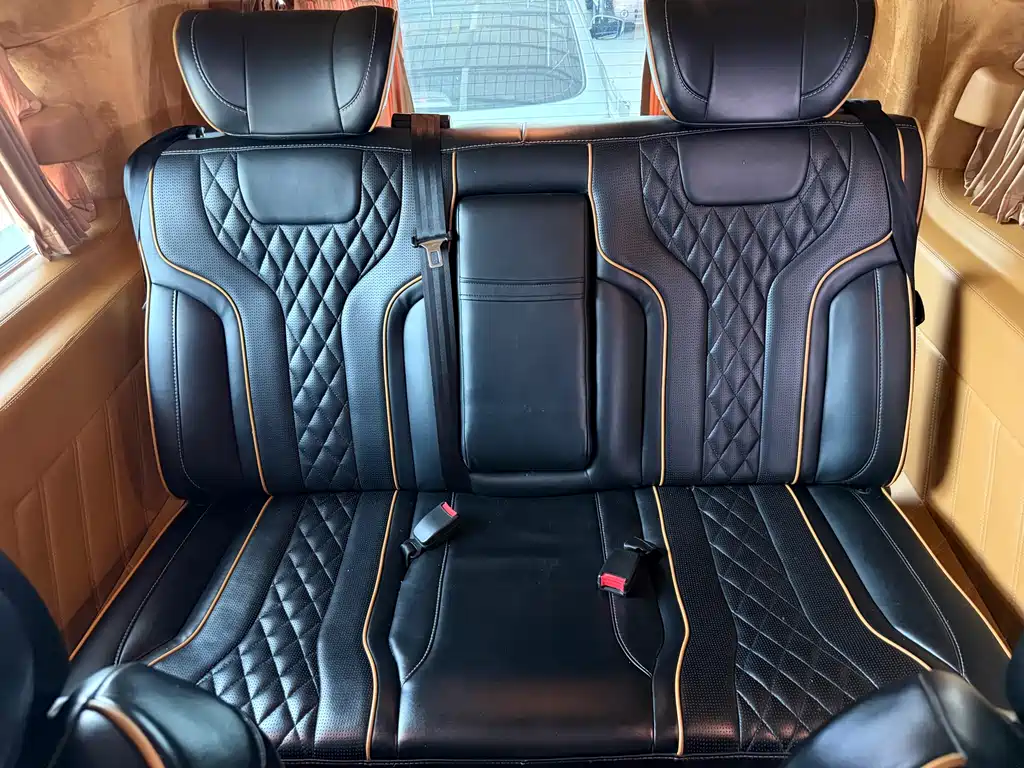 Mercedes-Benz Vito 2018 — фото 11
