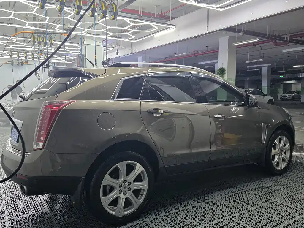 Cadillac SRX 2014 — фото 4