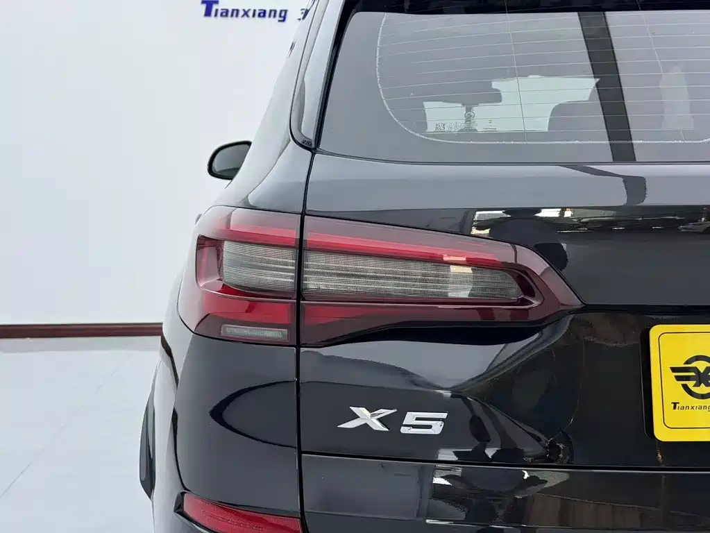 BMW X5 2022 — фото 9
