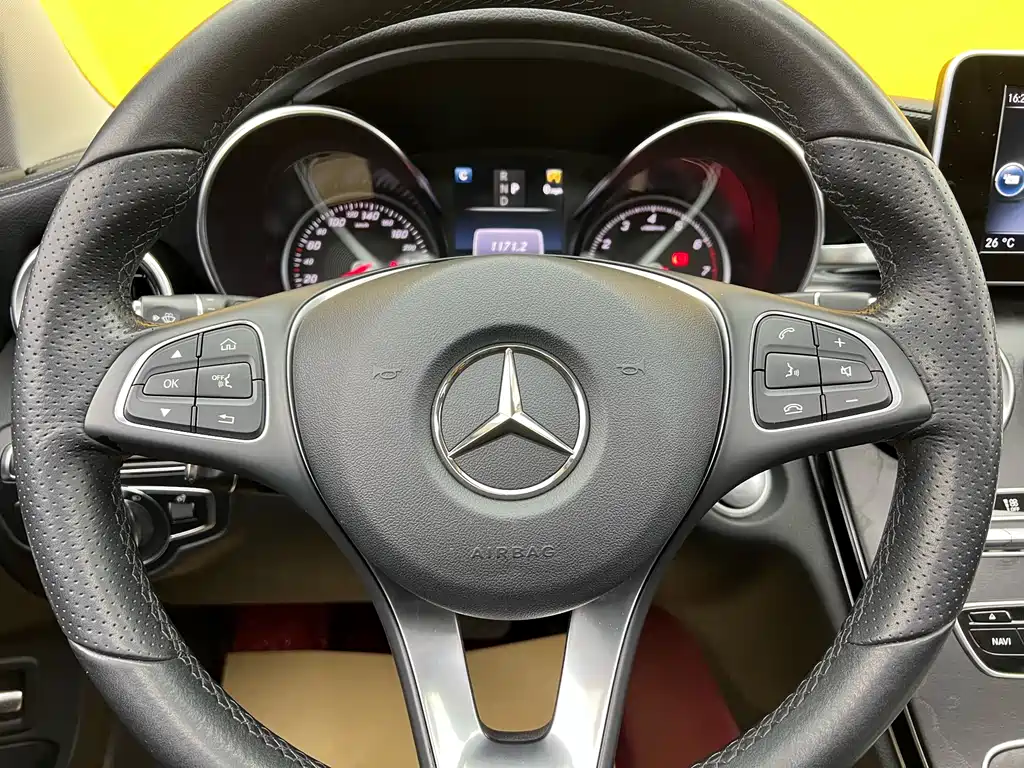 Mercedes-Benz C-Class 2017 — фото 11