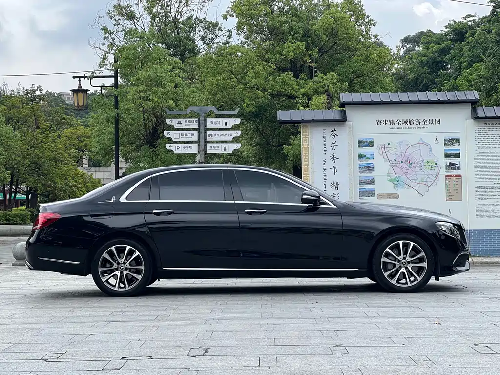 Mercedes-Benz E-Class 2017 — фото 6