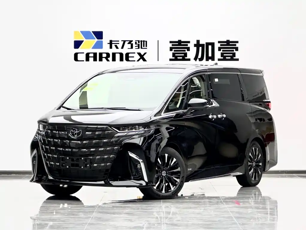 Toyota Alphard 2024 — фото 1