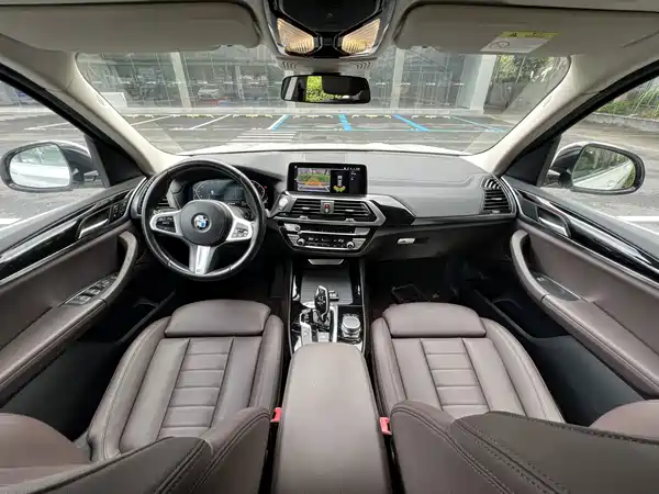 BMW X3 2021