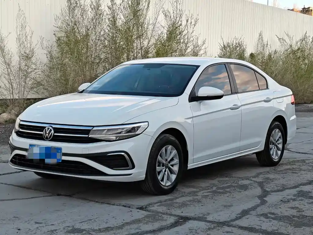 Volkswagen Bora 2024