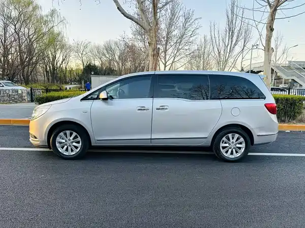 Buick GL8 2019