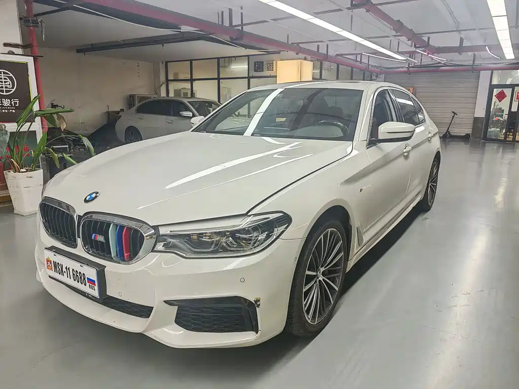 BMW 5 Series 2020