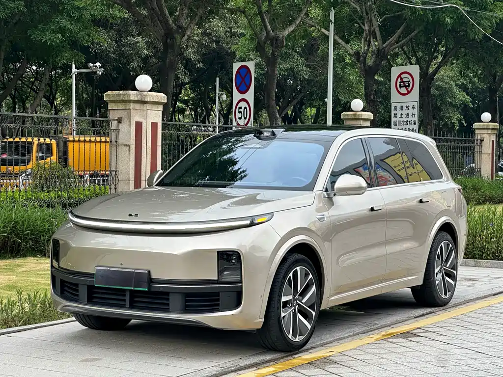 Li Auto Li L9 2023