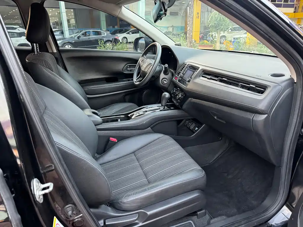 Honda Vezel 2015 — фото 8