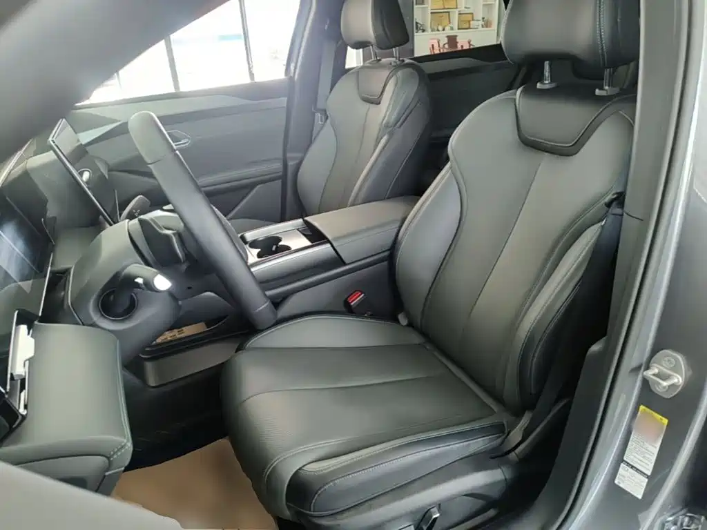 BYD Qin L 2025 — фото 15