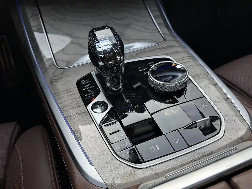 BMW X7 2021 — фото 14