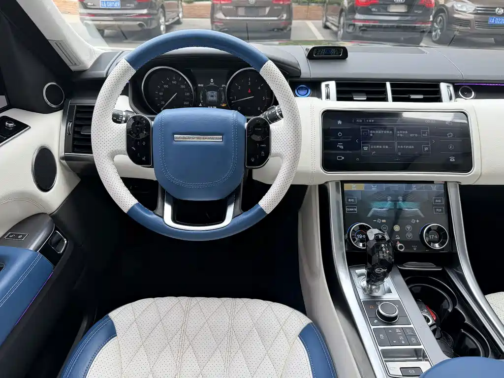 Land Rover Range Rover Sport 2016 — фото 12