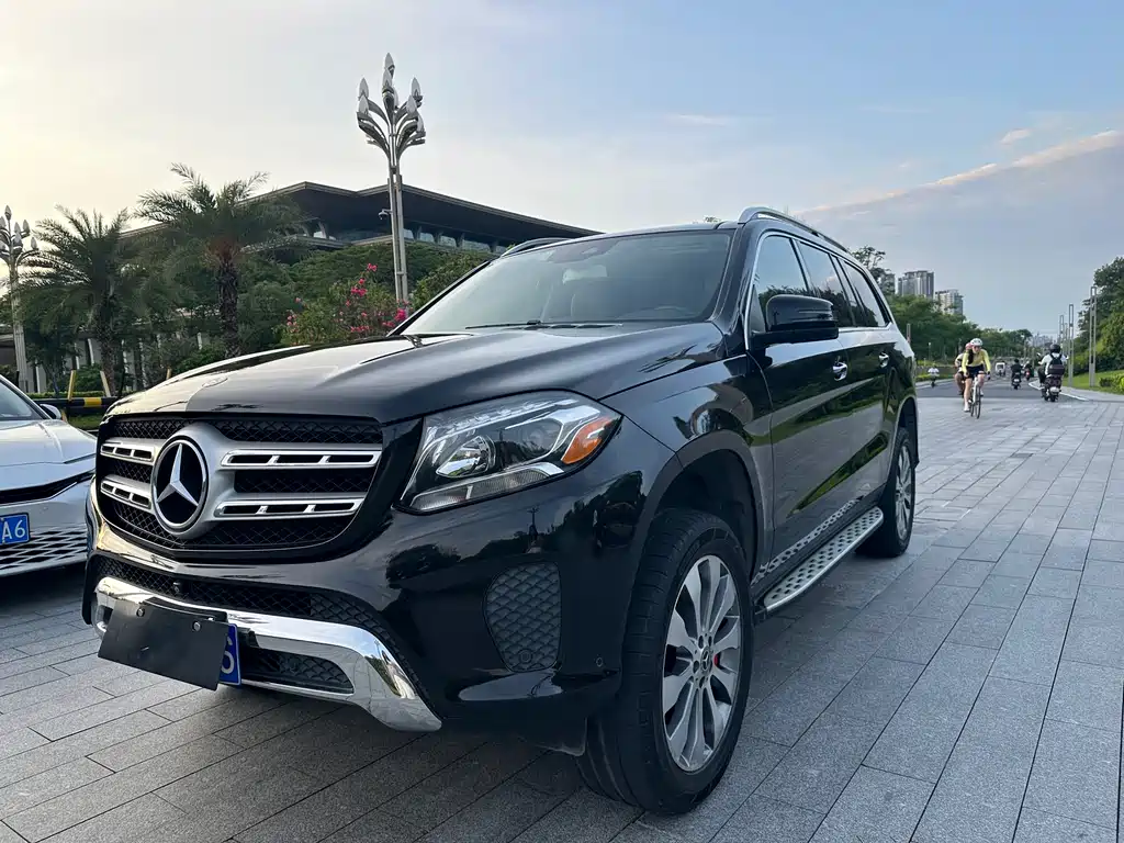 Mercedes-Benz GLS 2018 — фото 16