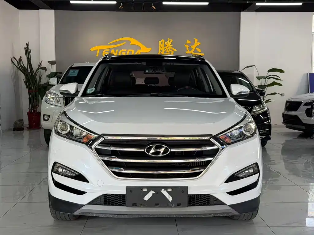Hyundai Tucson 2018 — фото 2