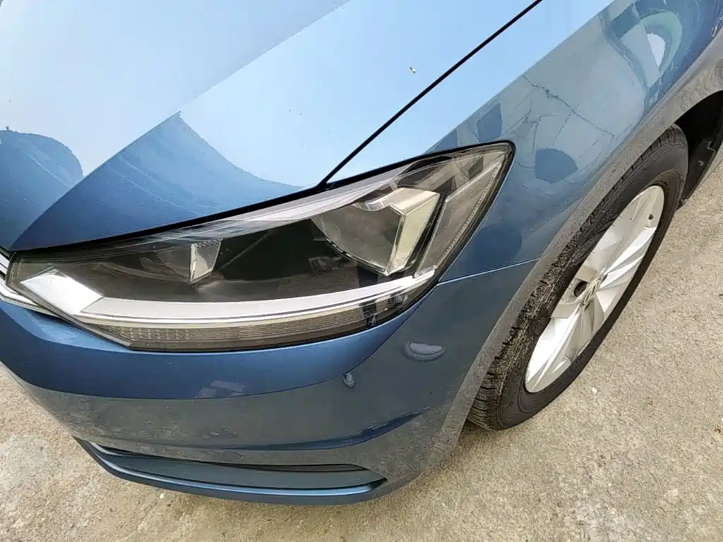 Volkswagen Touran 2019 — фото 24