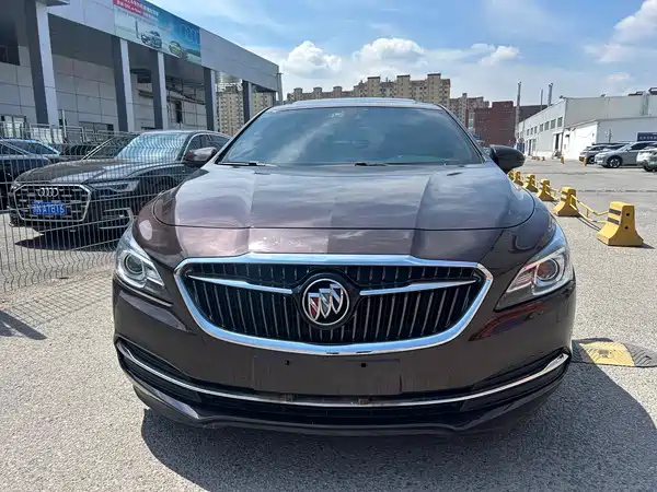 Buick LaCrosse 2018