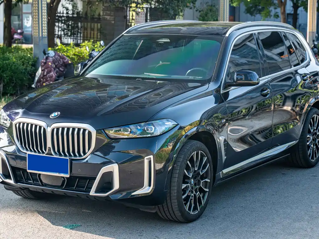 BMW X5 2024 — фото 1