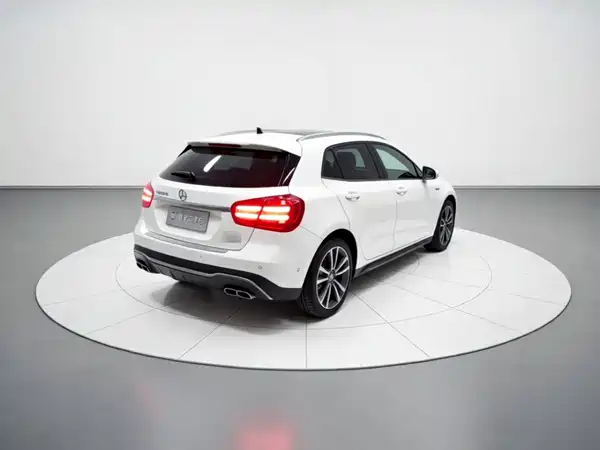 Mercedes-Benz GLA 2018