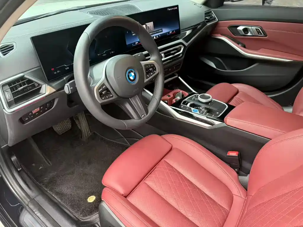 BMW i3 2023