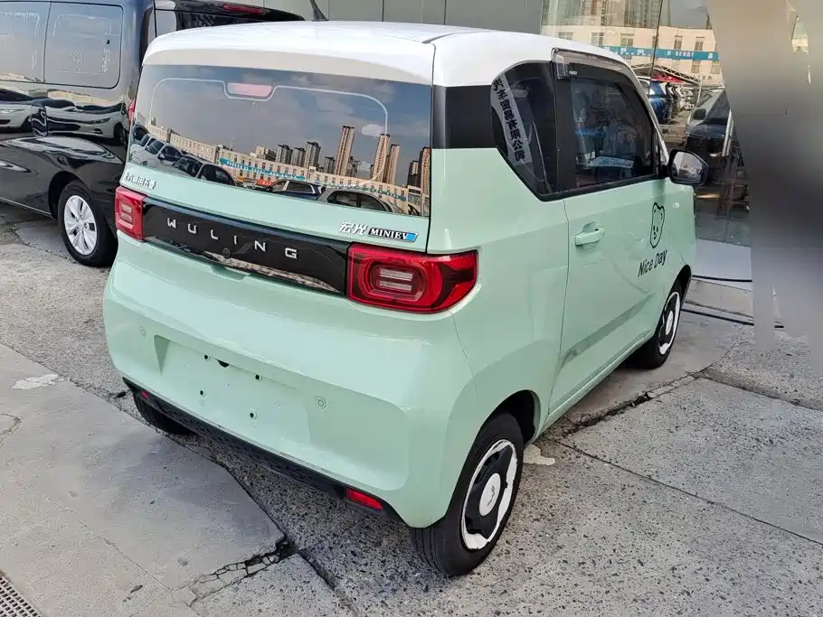 Wuling Hongguang MINIEV 2021