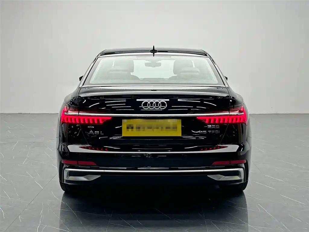 Audi A6L 2025