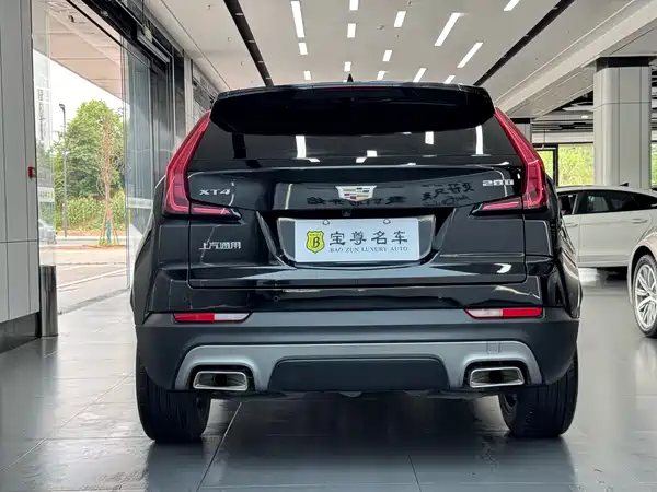 Cadillac XT4 2022