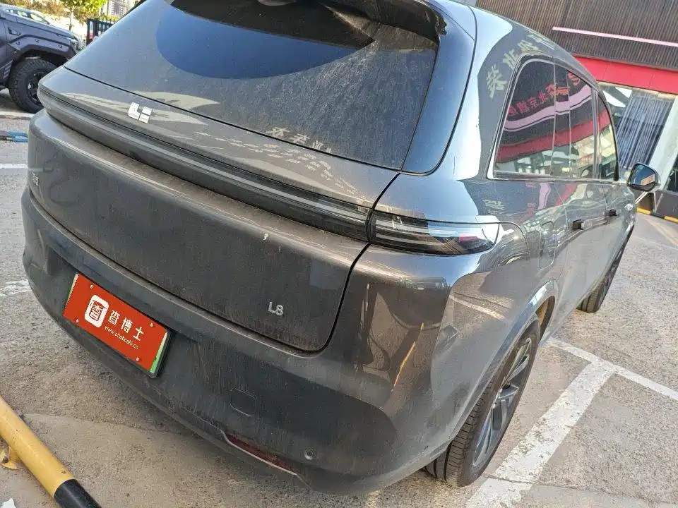 Li Auto Li L8 2023