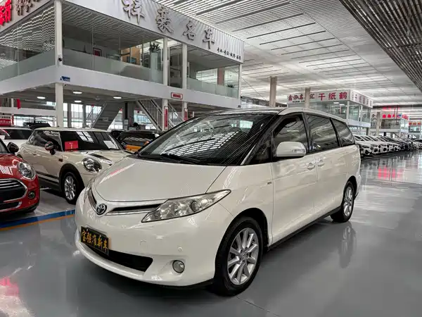 Toyota Previa 2013