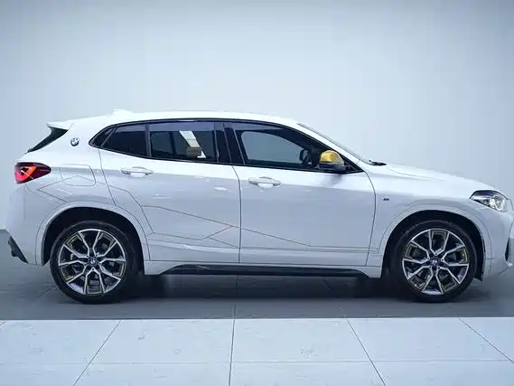 BMW X2 2023 — фото 7