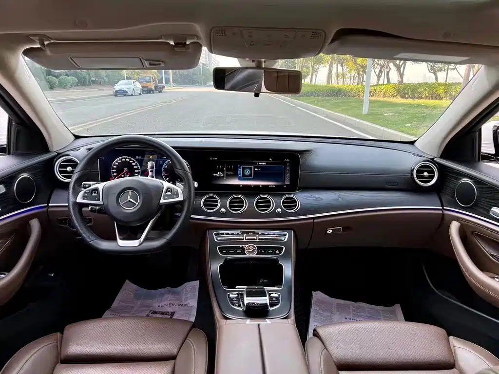 Mercedes-Benz E-Class 2018