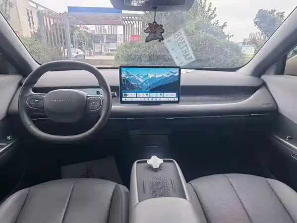 Dongfeng Nano 06 2025