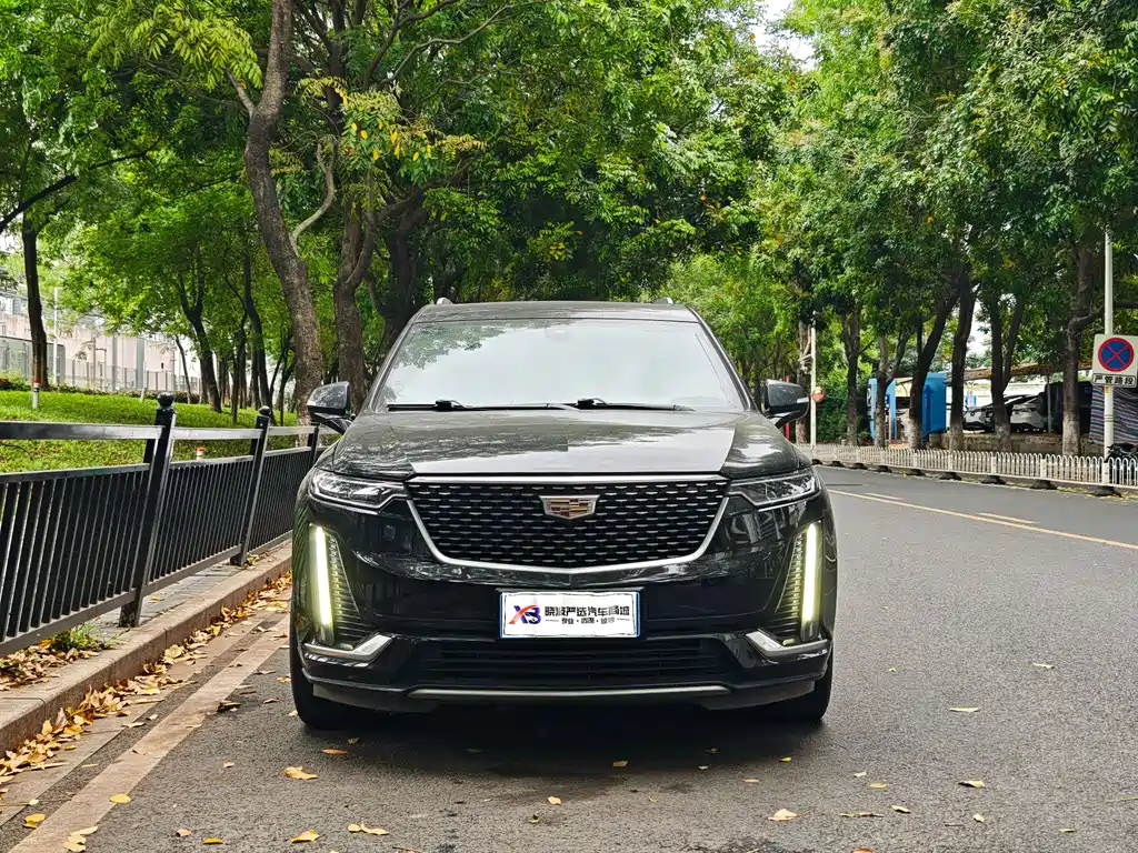 Cadillac XT6 2021 — фото 2