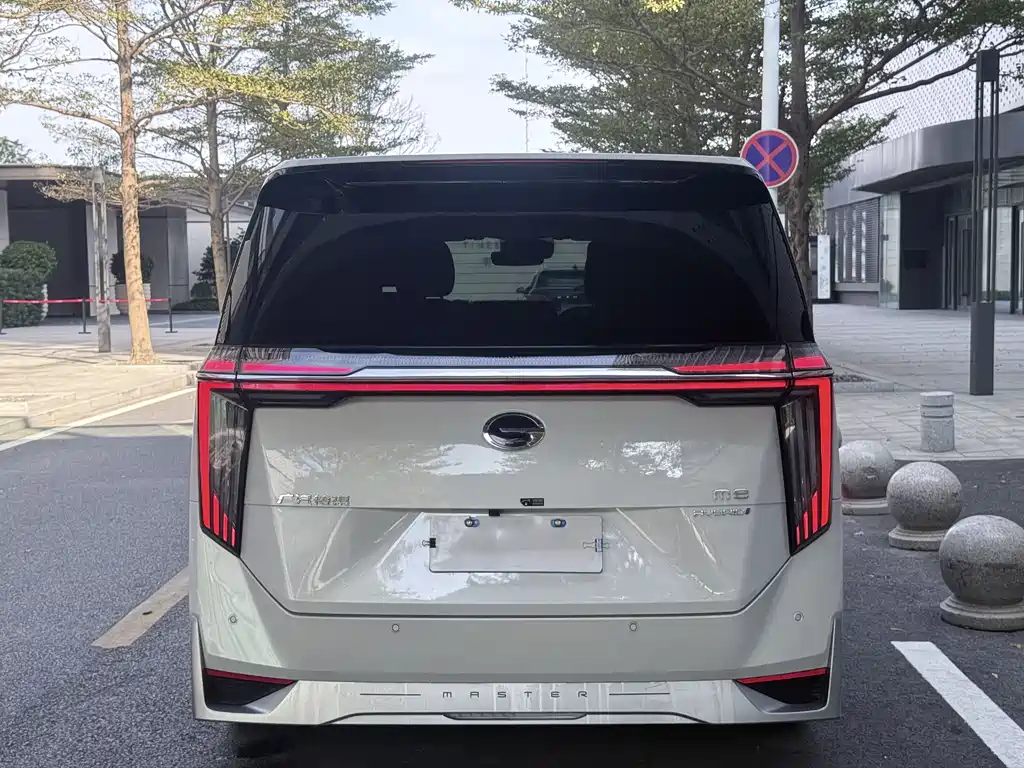 GAC Motor Trumpchi M8 2022 — фото 15