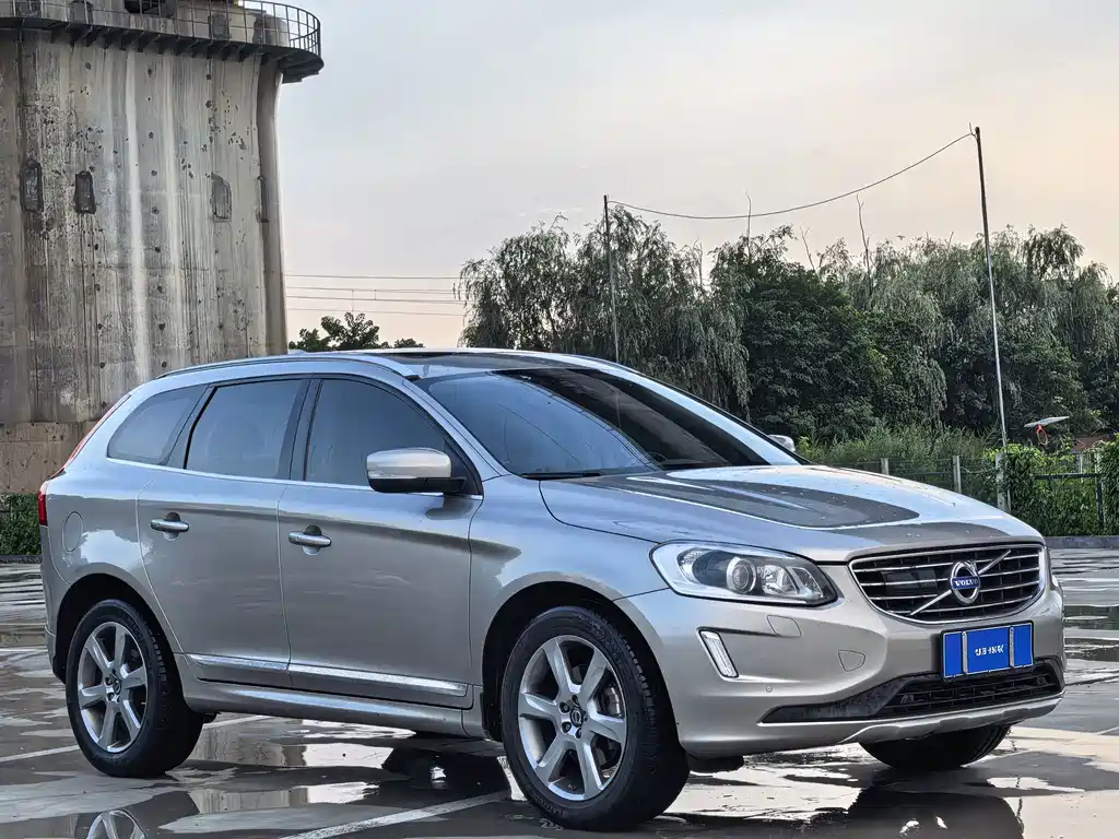 Volvo XC60 2015 — фото 3