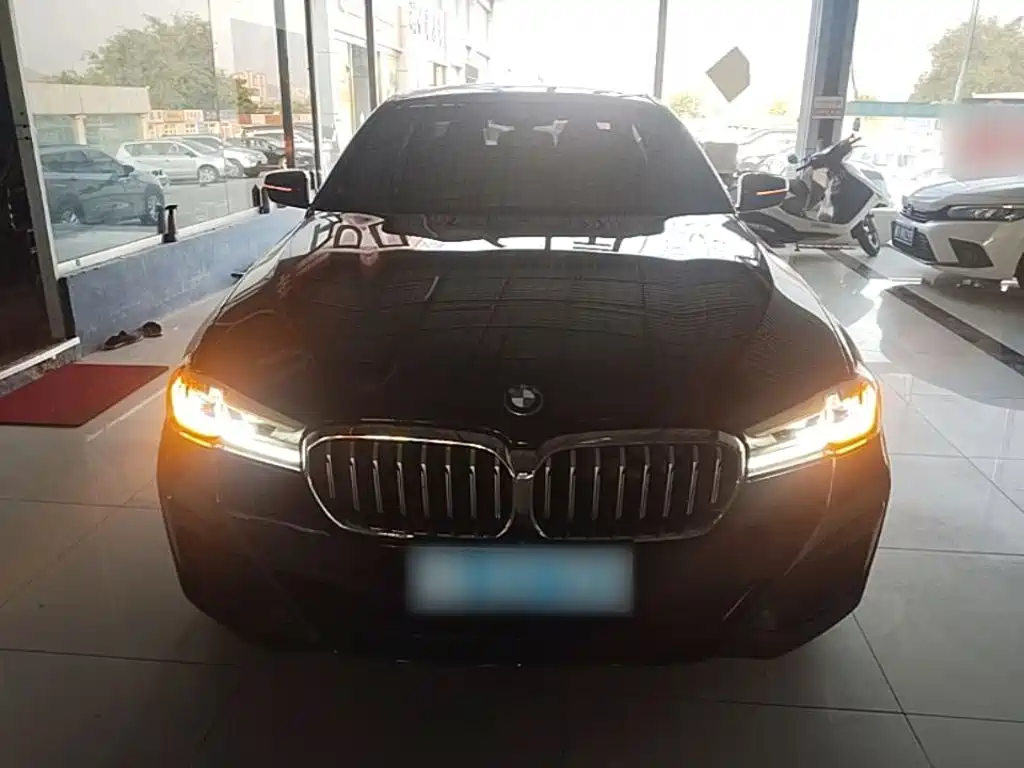 BMW 5 Series 2024