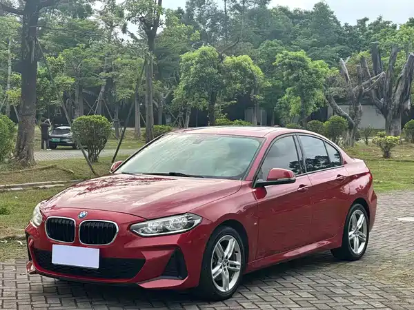 BMW 1 Series 2019