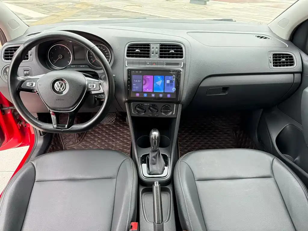 Volkswagen Polo 2016