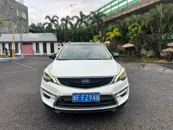 Geely Emgrand GS 2017