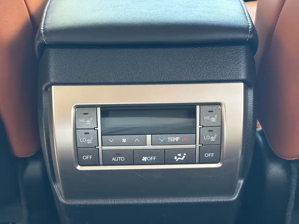Lexus GX 2016 — фото 25