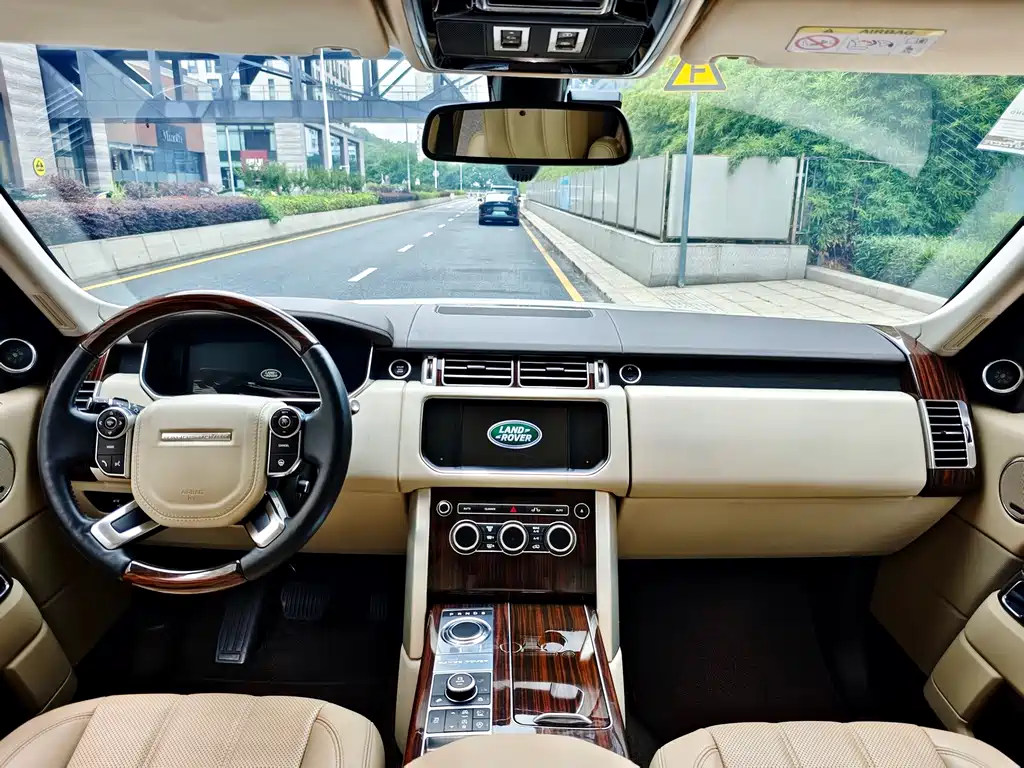 Land Rover Range Rover 2014 — фото 23