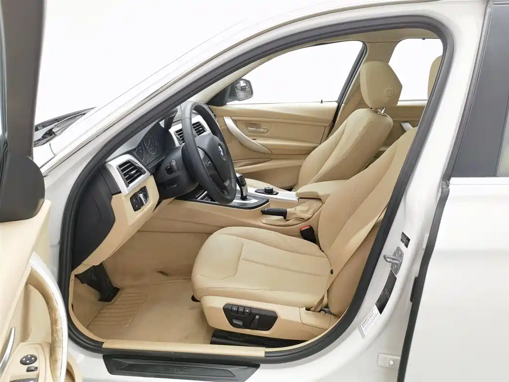 BMW 3 Series 2014 — фото 10