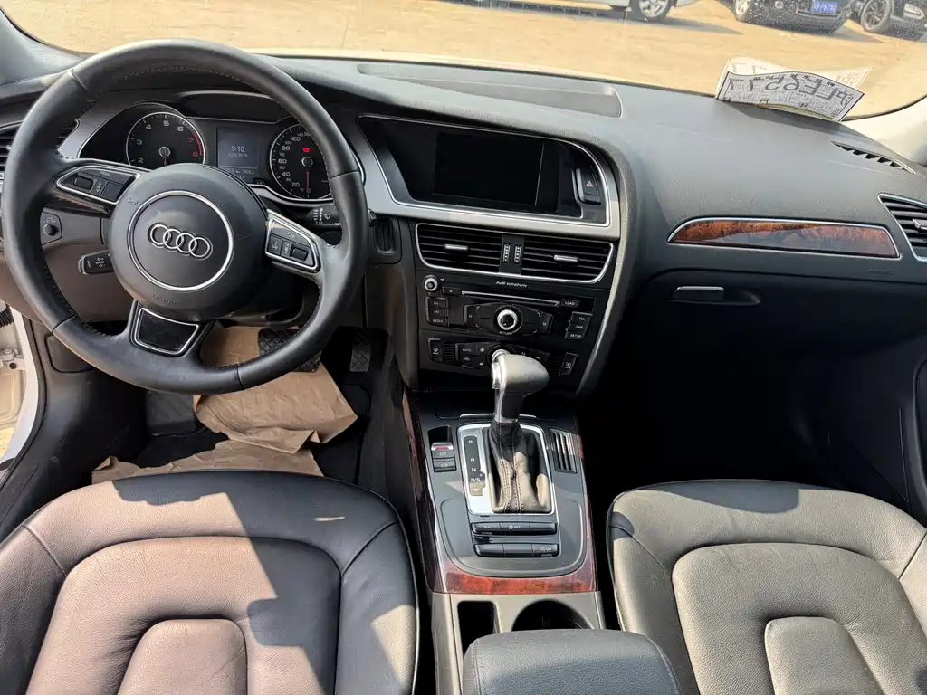 Audi A4L 2013