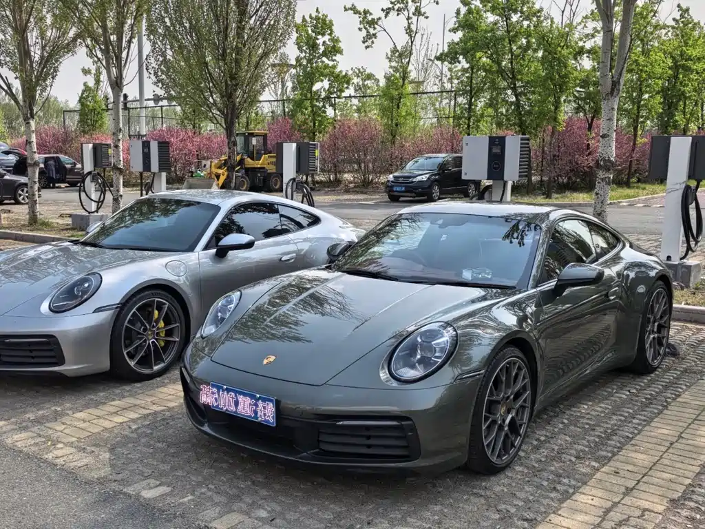 Porsche 911 2021