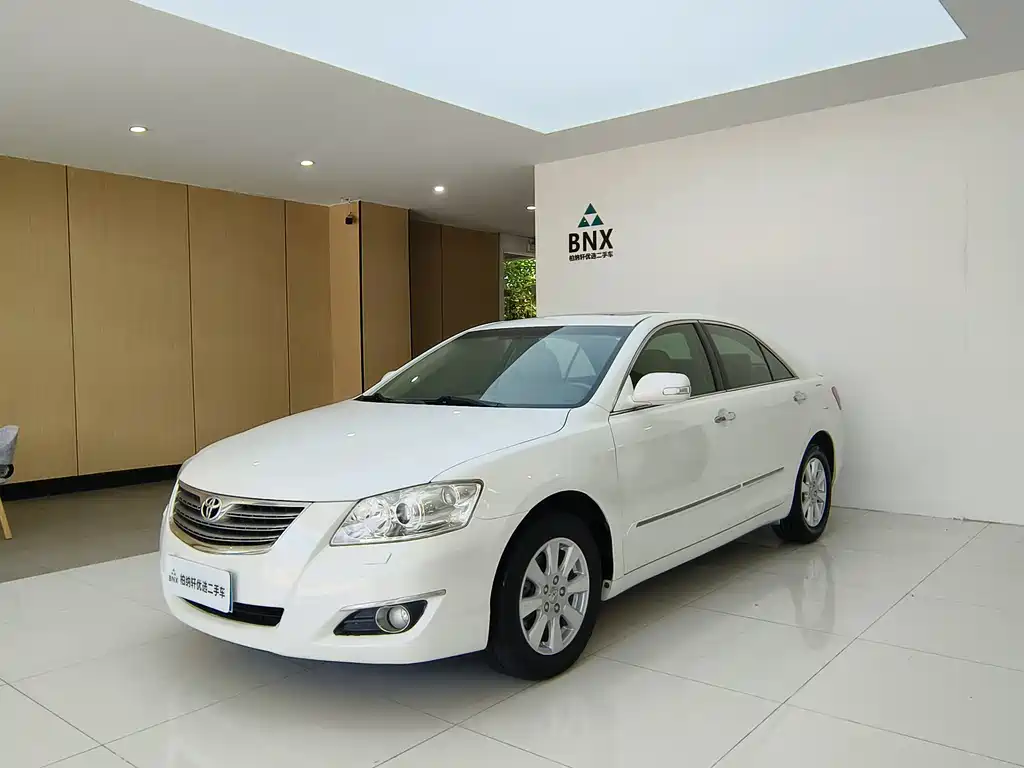 Toyota Camry 2008 — фото 1