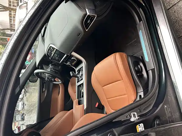 Jaguar XEL 2024