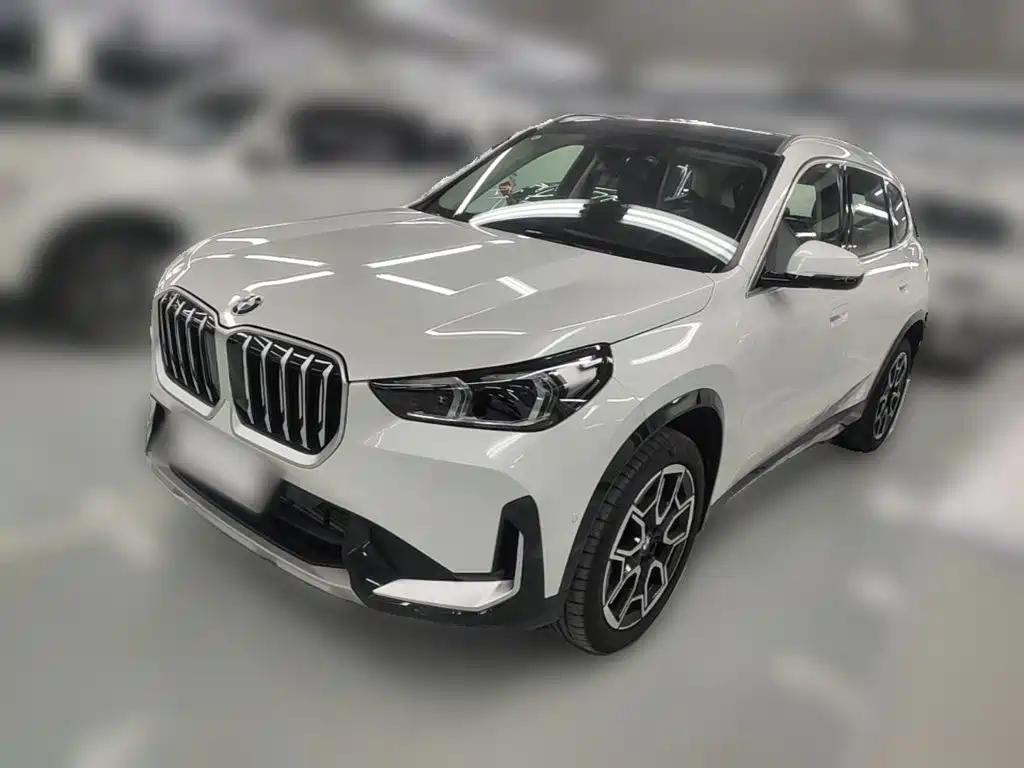 BMW X1 2025 — фото 1