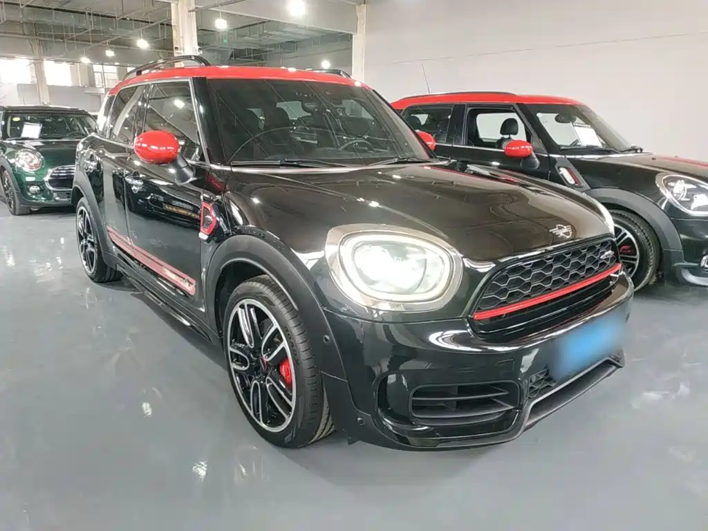 MINI JCW Countryman 2019 — фото 22