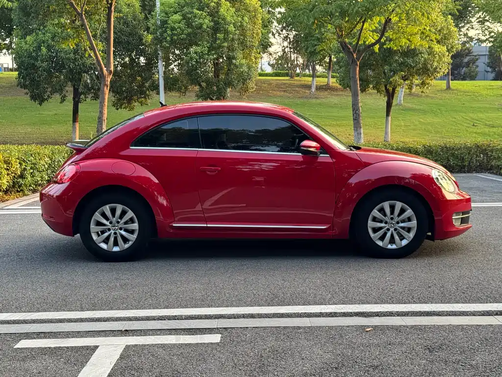Volkswagen Beetle 2015