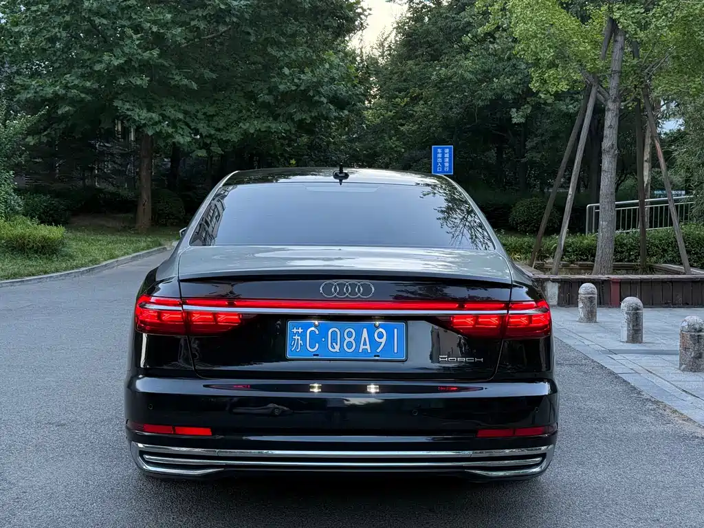 Audi A8 2019