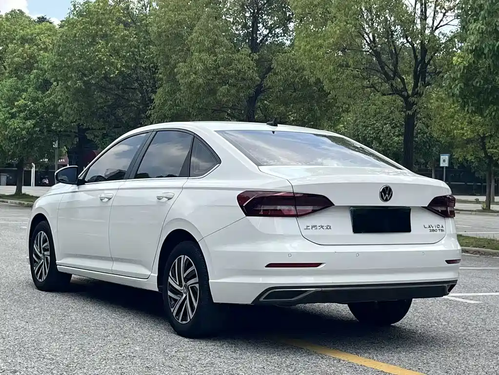 Volkswagen Lavida 2022