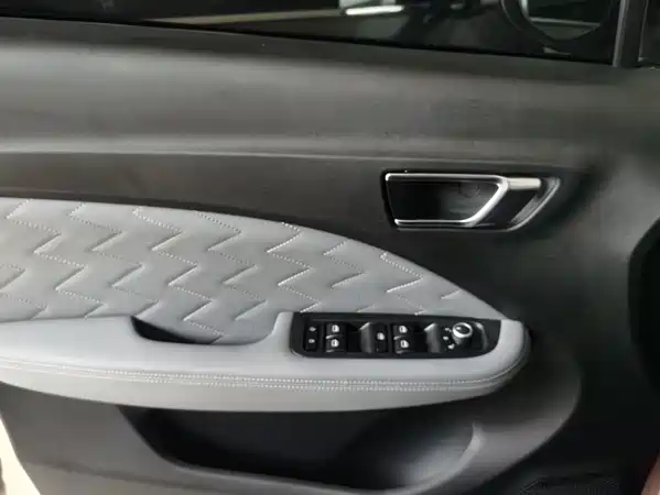 Leapmotor T03 2021
